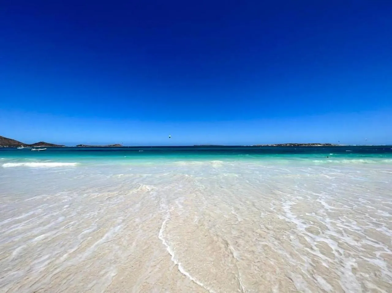 Plage 37 Orient Bay Beach Front With Pool Access 0*,  Sint Maarten/Saint Martin